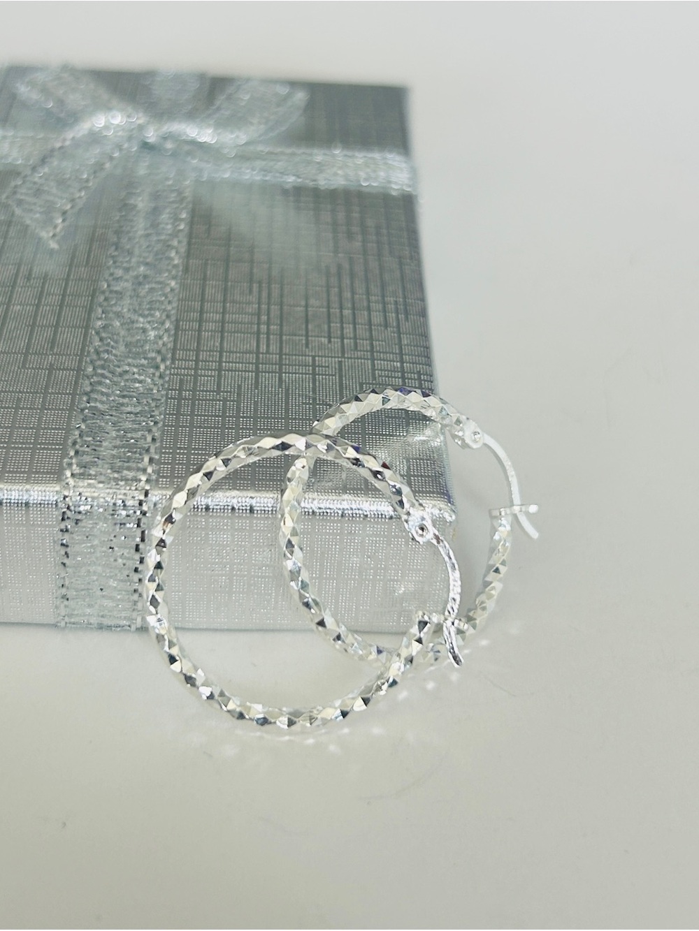 Taxco Mexico .925 Sterling Silver 2 CM Diamond-Cut Hoop Earrings New